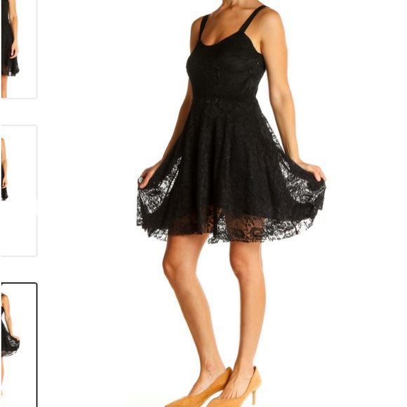 Free People Black Fit’n’Flare All Over Lace Mini Dress size M - Picture 3 of 11